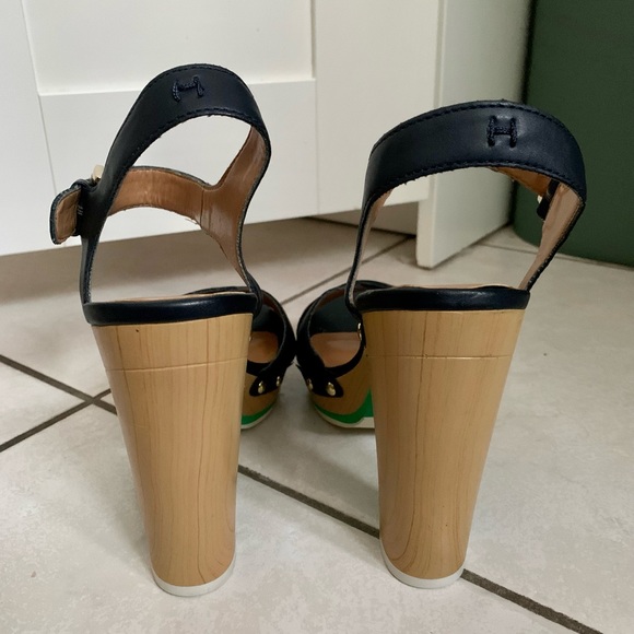 Tommy Hilfiger Navy Blue Wood Platform Heels - Picture 4 of 9